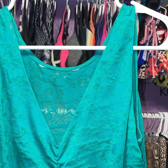Light green mesh see through tank top fancy front no tag size small - Picture 5 of 7